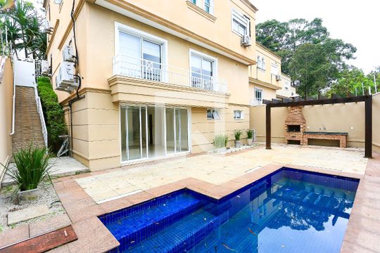 Fachada de casa de condomínio à venda com 4 quartos, 569m² em Vila Sonia, São Paulo