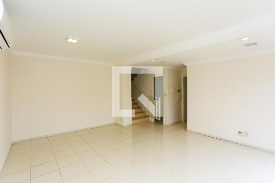 Área comum - Salão de festas de casa de condomínio à venda com 4 quartos, 569m² em Vila Sonia, São Paulo