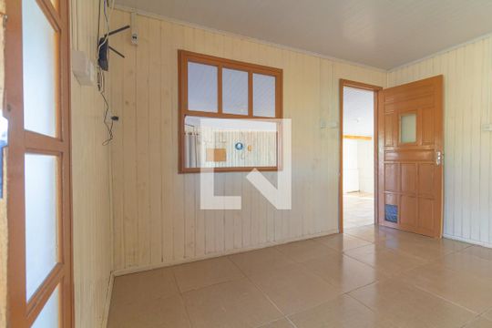 Sala de casa à venda com 3 quartos, 80m² em Harmonia, Canoas