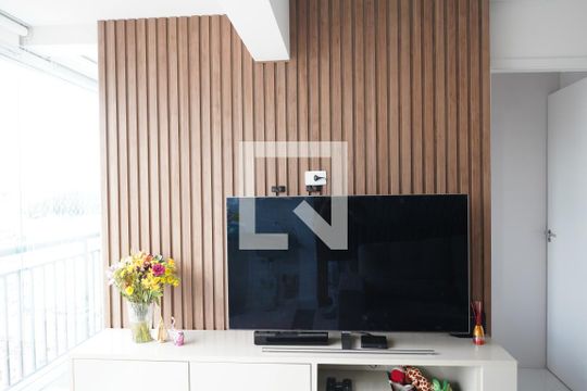 Sala de apartamento à venda com 2 quartos, 45m² em Jardim Analia Franco, São Paulo