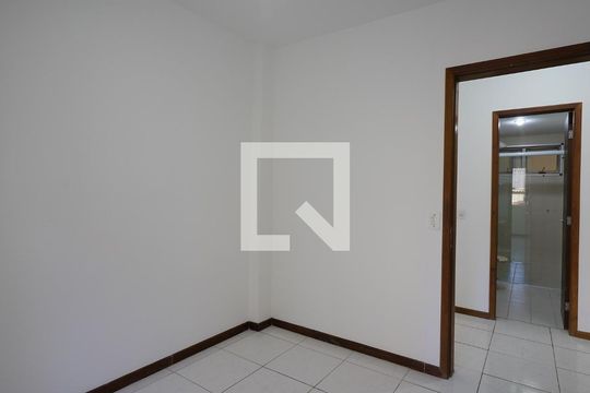 Quarto 2 de apartamento para alugar com 3 quartos, 82m² em Córrego Grande, Florianópolis