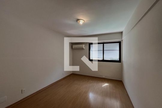 Quarto 2 de apartamento à venda com 4 quartos, 170m² em Leme, Rio de Janeiro