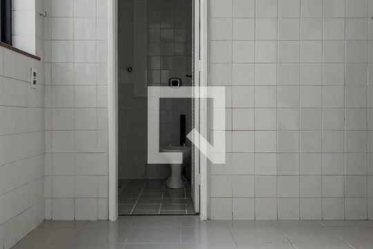 Área de serviço de apartamento à venda com 4 quartos, 170m² em Leme, Rio de Janeiro