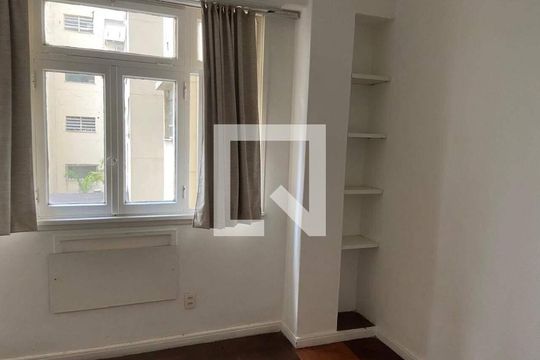 Apartamento à venda com 3 quartos, 160m² em Copacabana, Rio de Janeiro