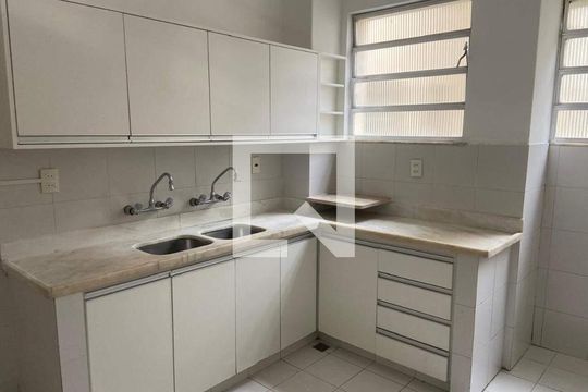 Apartamento à venda com 3 quartos, 160m² em Copacabana, Rio de Janeiro