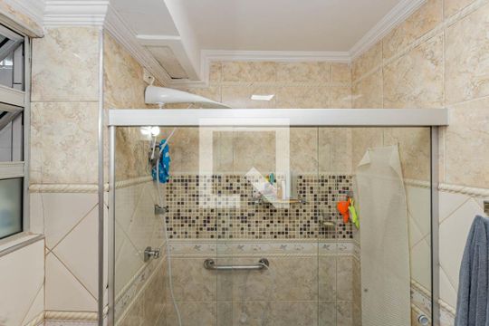 Banheiro de apartamento à venda com 2 quartos, 69m² em Sacoma, São Paulo