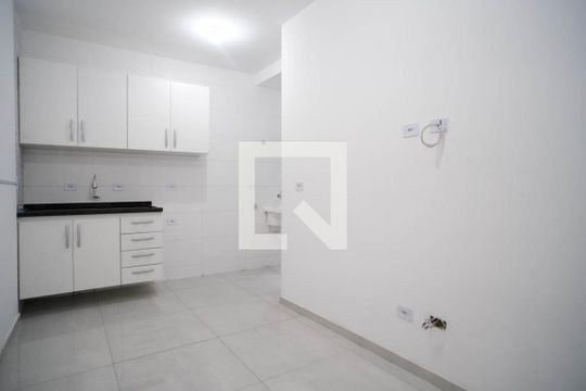Sala/Cozinha de apartamento à venda com 2 quartos, 49m² em Vila Euthalia, São Paulo