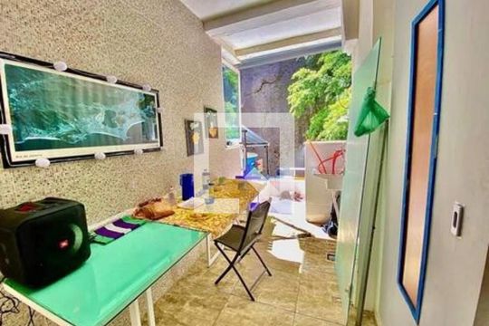 Apartamento à venda com 3 quartos, 90m² em Urca, Rio de Janeiro