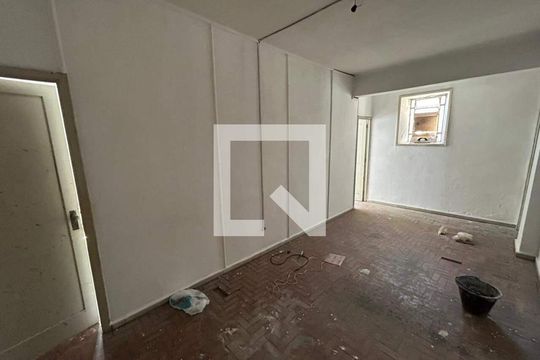 Casa à venda com 6 quartos, 240m² em Tijuca, Rio de Janeiro