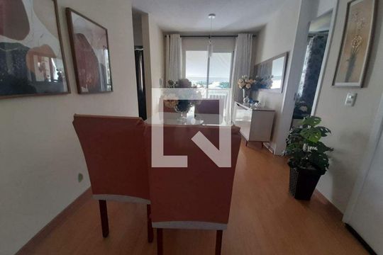Apartamento à venda com 3 quartos, 52m² em Parada de Lucas, Rio de Janeiro