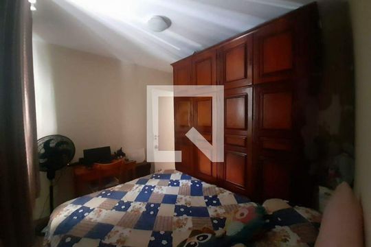 Apartamento à venda com 3 quartos, 52m² em Parada de Lucas, Rio de Janeiro