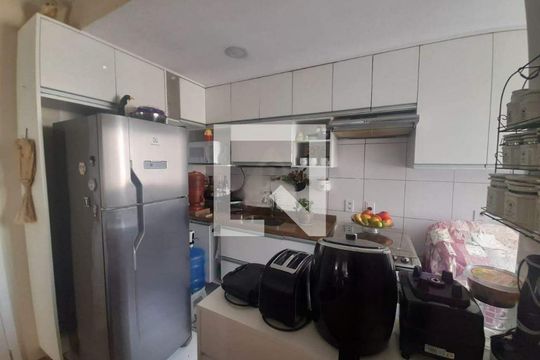 Apartamento à venda com 3 quartos, 52m² em Parada de Lucas, Rio de Janeiro