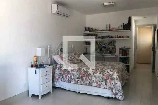Casa à venda com 4 quartos, 594m² em Barra da Tijuca, Rio de Janeiro