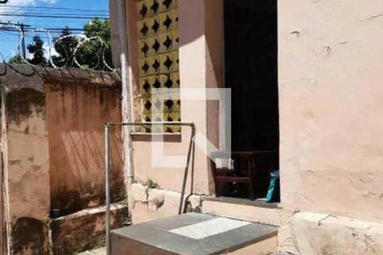 Área Externa de casa à venda com 3 quartos, 99m² em Sagrada Família, Belo Horizonte