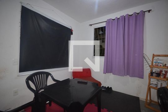 Sala de apartamento para alugar com 2 quartos, 42m² em Madureira, Rio de Janeiro