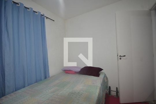  Quarto 1 de apartamento para alugar com 2 quartos, 42m² em Madureira, Rio de Janeiro
