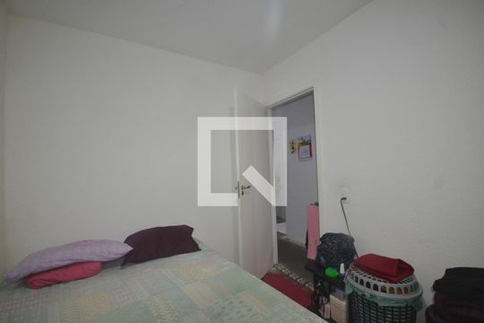  Quarto 1 de apartamento para alugar com 2 quartos, 42m² em Madureira, Rio de Janeiro