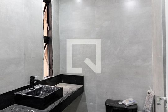 Banheiro Social de apartamento à venda com 2 quartos, 51m² em Parque Bristol, São Paulo