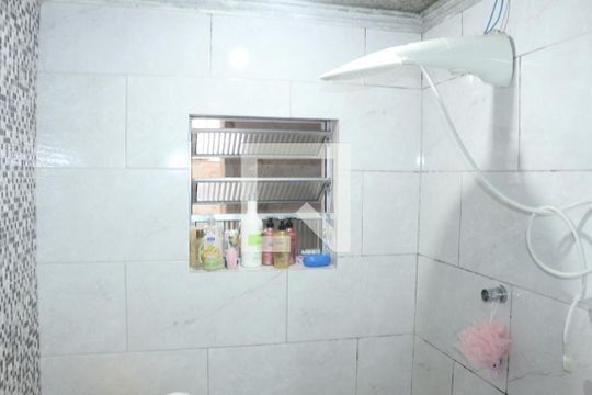 Banheiro Social 1 de casa à venda com 3 quartos, 218m² em Nova Gerti, São Caetano do Sul