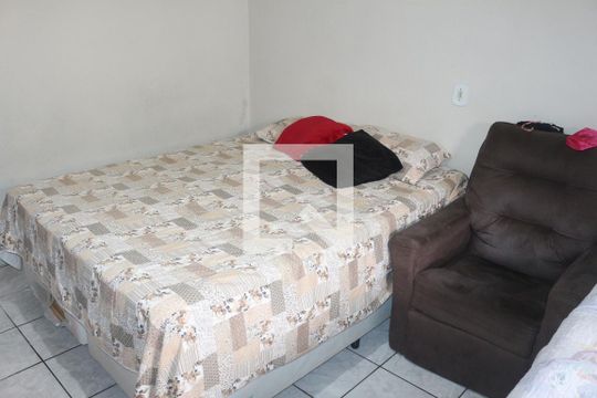 Quarto 1 de casa à venda com 3 quartos, 218m² em Nova Gerti, São Caetano do Sul