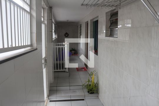 Quintal de casa à venda com 3 quartos, 218m² em Nova Gerti, São Caetano do Sul
