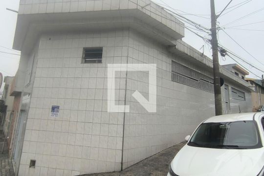 Fachada de casa à venda com 3 quartos, 218m² em Nova Gerti, São Caetano do Sul