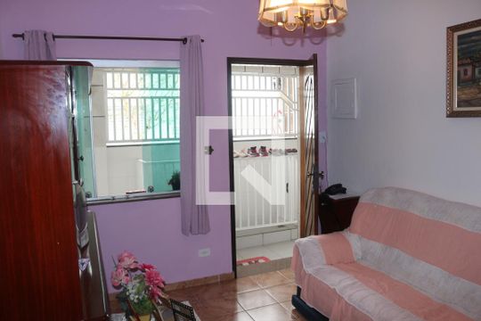 Sala de casa à venda com 3 quartos, 218m² em Nova Gerti, São Caetano do Sul