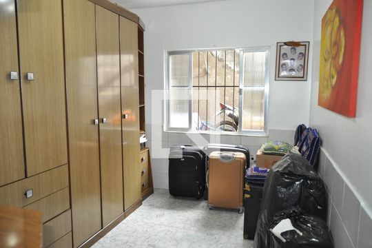 Quarto de casa de condomínio à venda com 2 quartos, 100m² em Sampaio, Rio de Janeiro