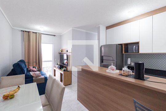 Apartamento à venda com 3 quartos, 63m² em Novo Osasco, Osasco