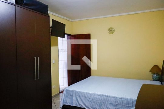 Quarto 1 de casa à venda com 3 quartos, 217m² em Santo Antônio, Osasco