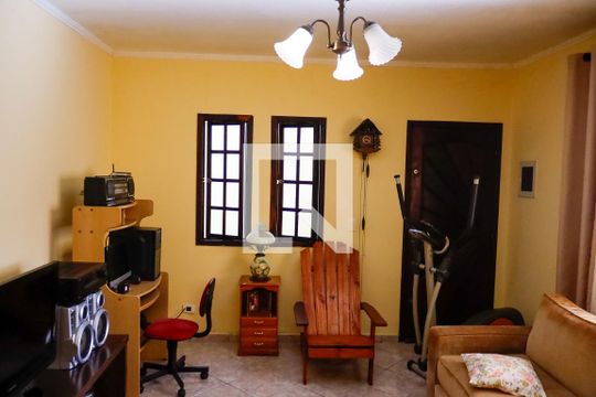 Sala de casa à venda com 3 quartos, 217m² em Santo Antônio, Osasco