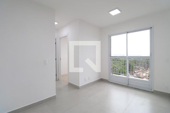 Sala de apartamento para alugar com 2 quartos, 40m² em Boaçava, São Paulo