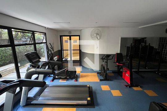 Academia de apartamento para alugar com 2 quartos, 76m² em Pinheiros, São Paulo