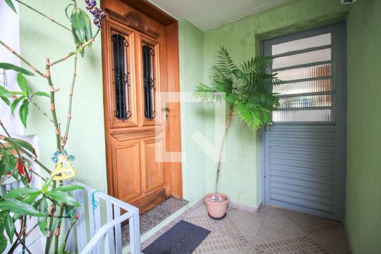 Entrada de casa à venda com 4 quartos, 175m² em Vila Invernada, São Paulo