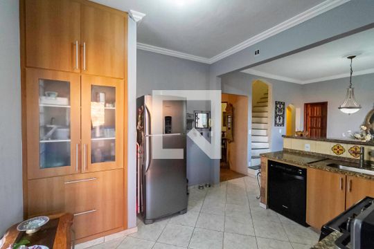 Cozinha de casa à venda com 5 quartos, 430m² em Planalto, Belo Horizonte