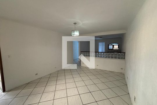 Sala de casa para alugar com 2 quartos, 70m² em Alianca, Ribeirão Pires