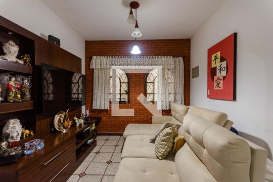 Casa para alugar com 4 quartos, 203m² em Jardim Cidade Pirituba, São Paulo
