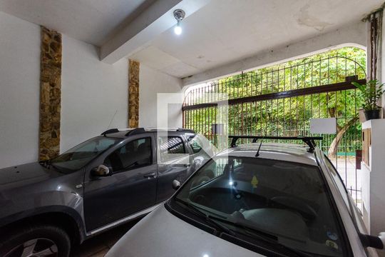 Garagem de casa para alugar com 4 quartos, 203m² em Jardim Cidade Pirituba, São Paulo