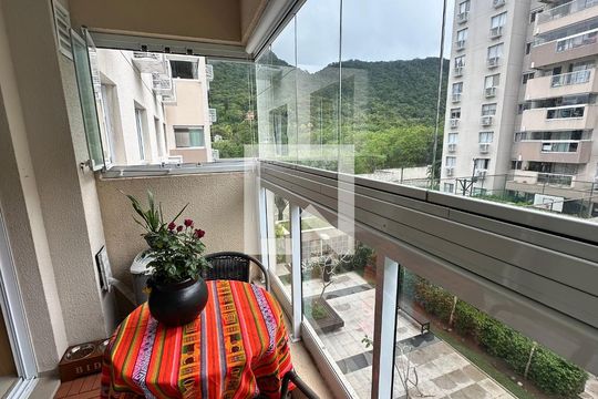Varanda de apartamento à venda com 2 quartos, 64m² em Recreio dos Bandeirantes, Rio de Janeiro