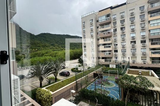 Vista da Suíte de apartamento à venda com 2 quartos, 64m² em Recreio dos Bandeirantes, Rio de Janeiro