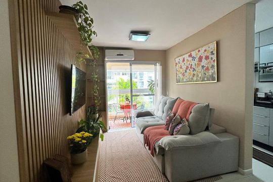 Apartamento à venda com 2 quartos, 64m² em Recreio dos Bandeirantes, Rio de Janeiro