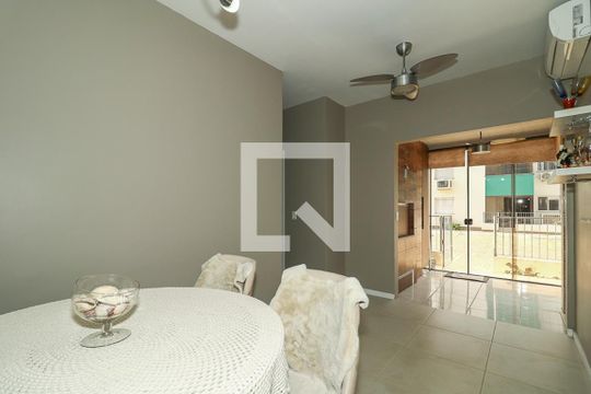 Apartamento à venda com 2 quartos, 65m² em Farrapos, Porto Alegre