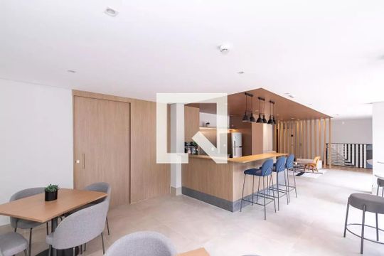 Área comum de kitnet/studio à venda com 1 quarto, 25m² em Jardim das Acacias, São Paulo