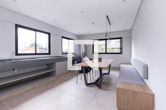 Área comum de kitnet/studio à venda com 1 quarto, 25m² em Jardim das Acacias, São Paulo