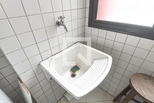 Área de Serviço de apartamento para alugar com 2 quartos, 53m² em Cidade Monções, São Paulo