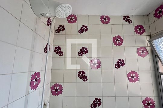 Banheiro Social de apartamento para alugar com 3 quartos, 163m² em Jardim Paulista, São Paulo