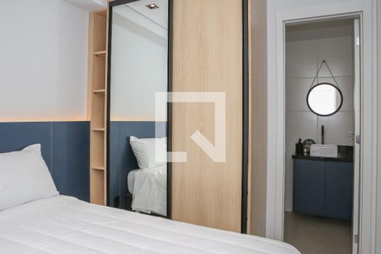 Suíte de apartamento para alugar com 1 quarto, 24m² em Água Branca, São Paulo