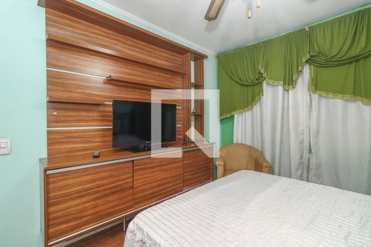 Quarto de apartamento para alugar com 2 quartos, 60m² em Humaitá, Porto Alegre