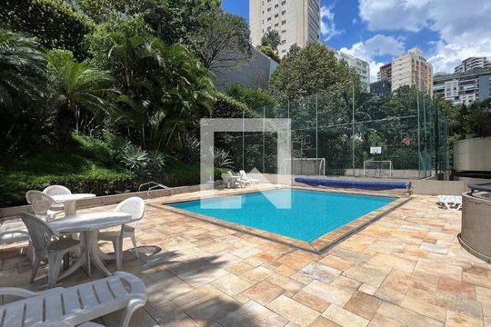 Área comum - Piscina de apartamento para alugar com 3 quartos, 85m² em Vila Madalena, São Paulo