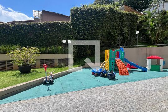 Área comum - Playground de apartamento para alugar com 3 quartos, 85m² em Vila Madalena, São Paulo